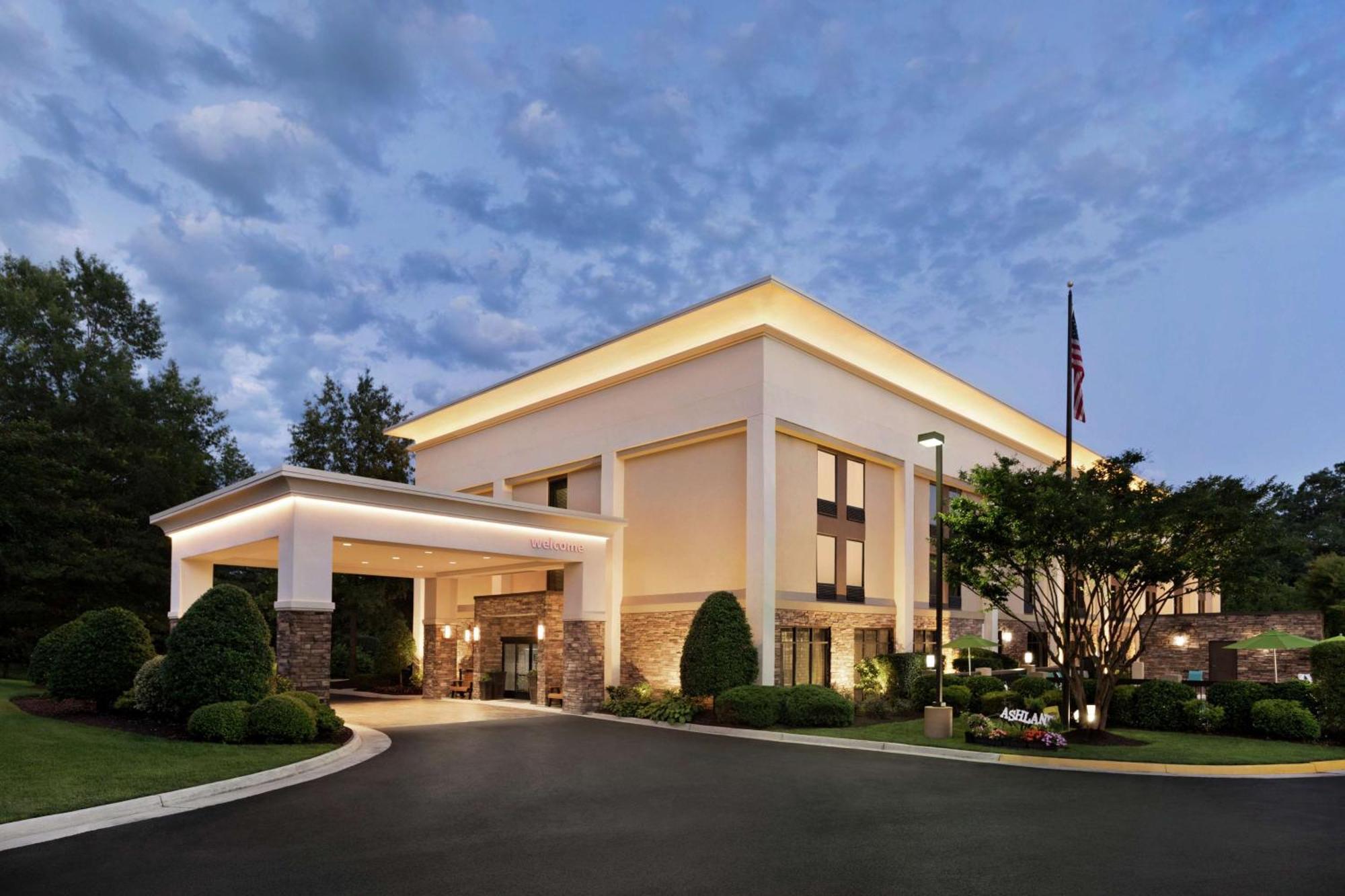 Hampton Inn Richmond/Ashland Buitenkant foto